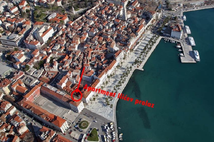 Apartman U Srcu Grada - Ilicev Prolaz Split Exterior photo