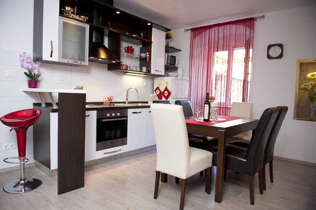 Apartman U Srcu Grada - Ilicev Prolaz Split Exterior photo